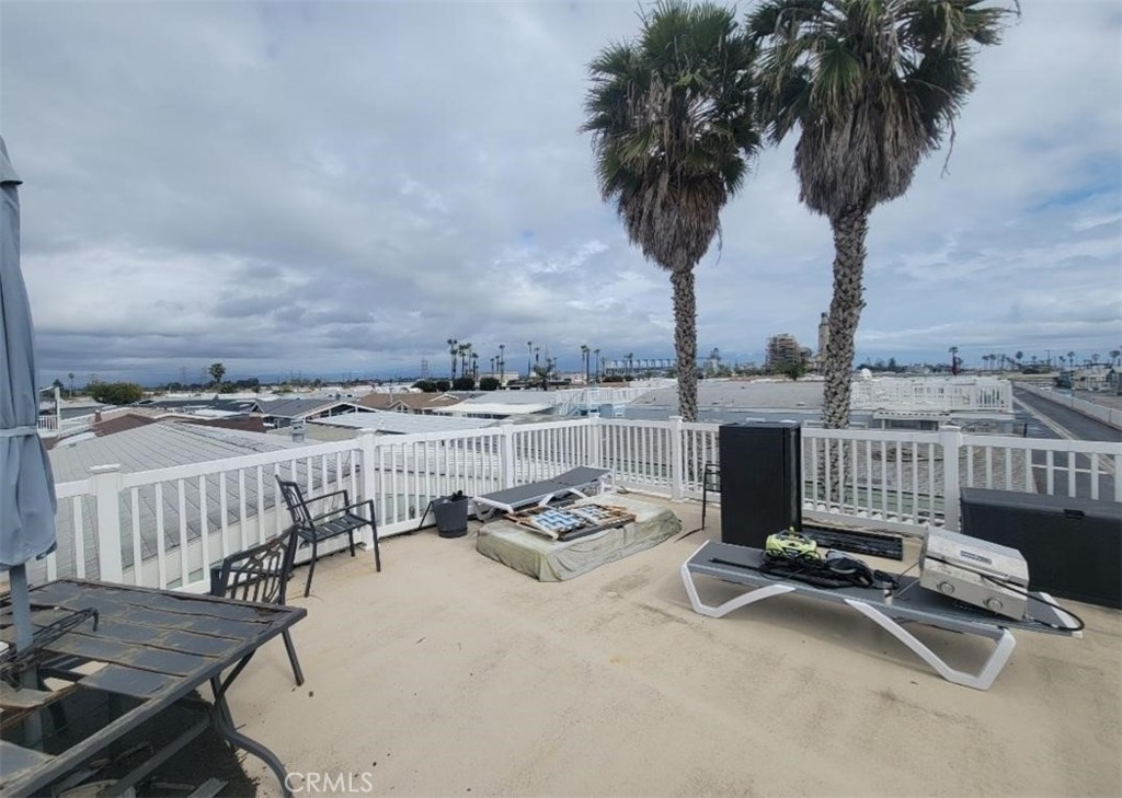 21851 Newland St 66 Property Photo 28
