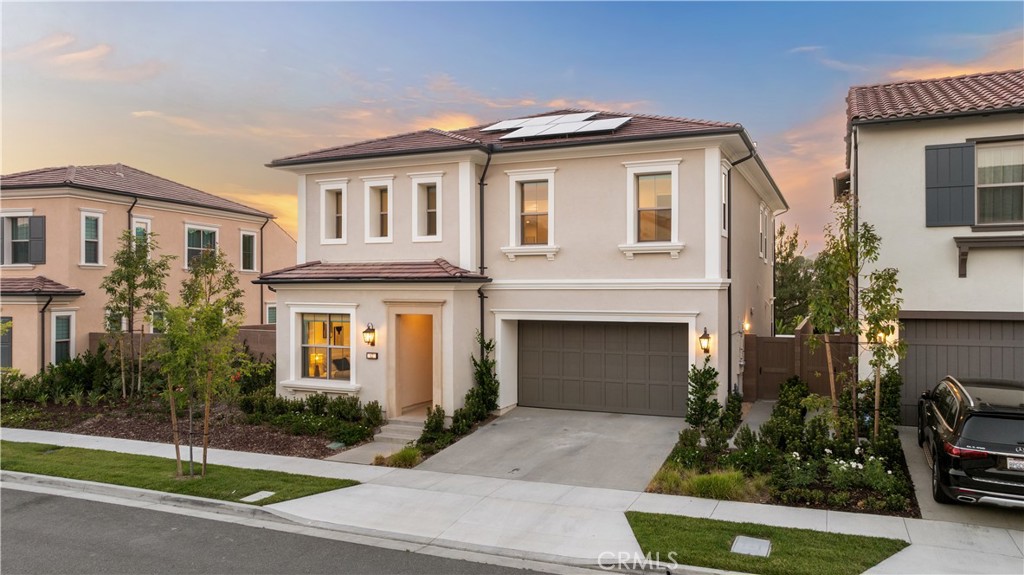 63 Longchamp Property Photo 1