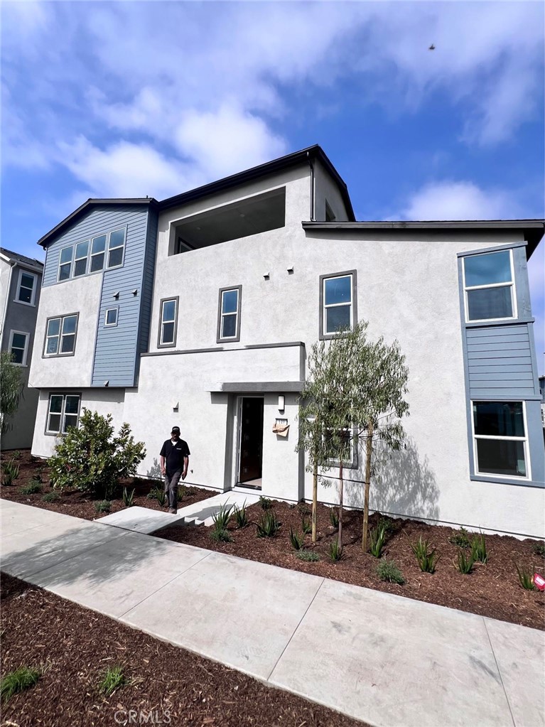 147 Sora Property Photo 1