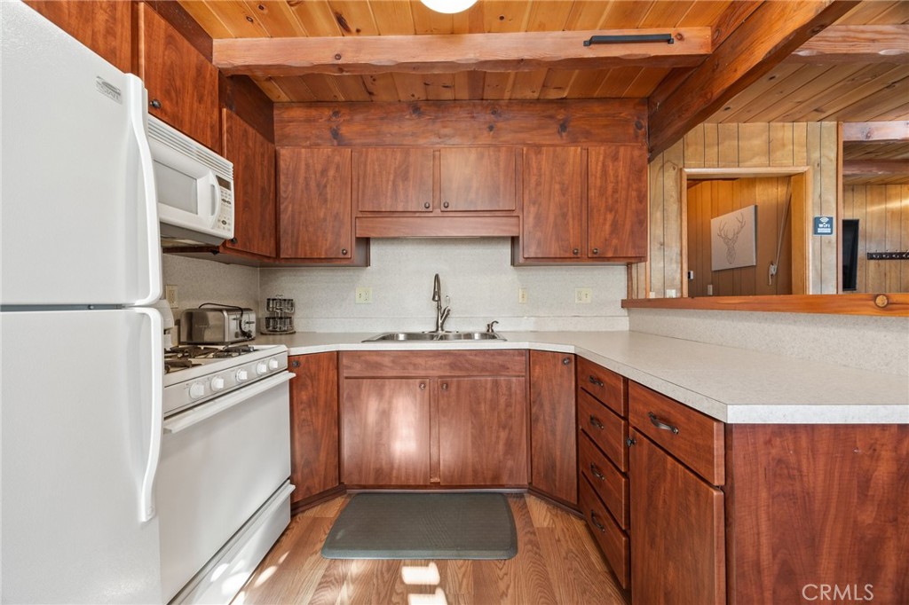 130 Maple Lane Property Photo 13