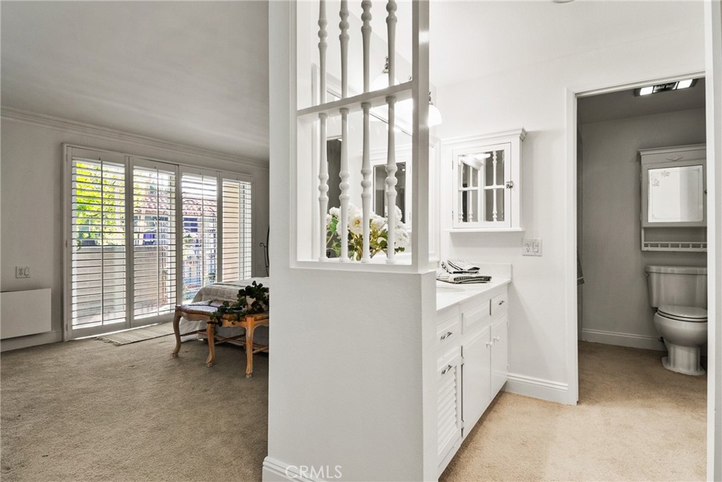 2351 Via Mariposa W A Property Photo 28