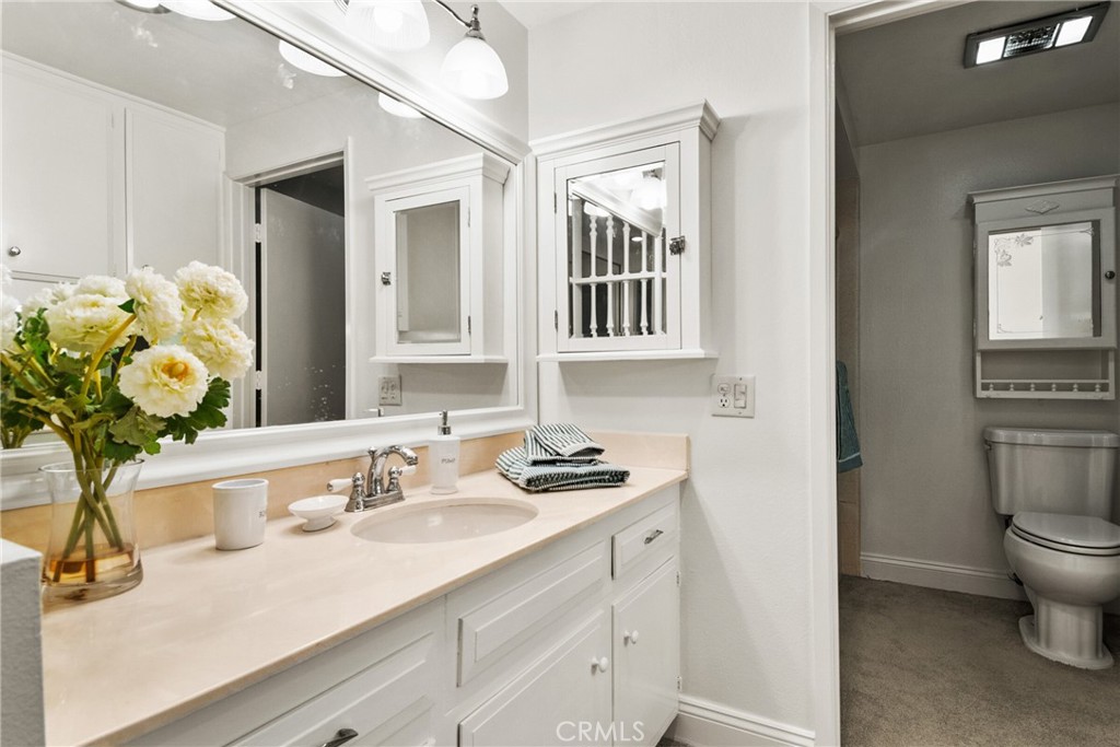 2351 Via Mariposa W A Property Photo 29