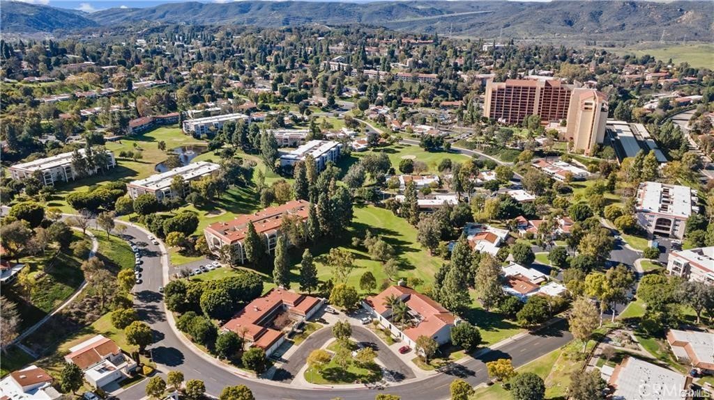 2351 Via Mariposa W A Property Photo 38