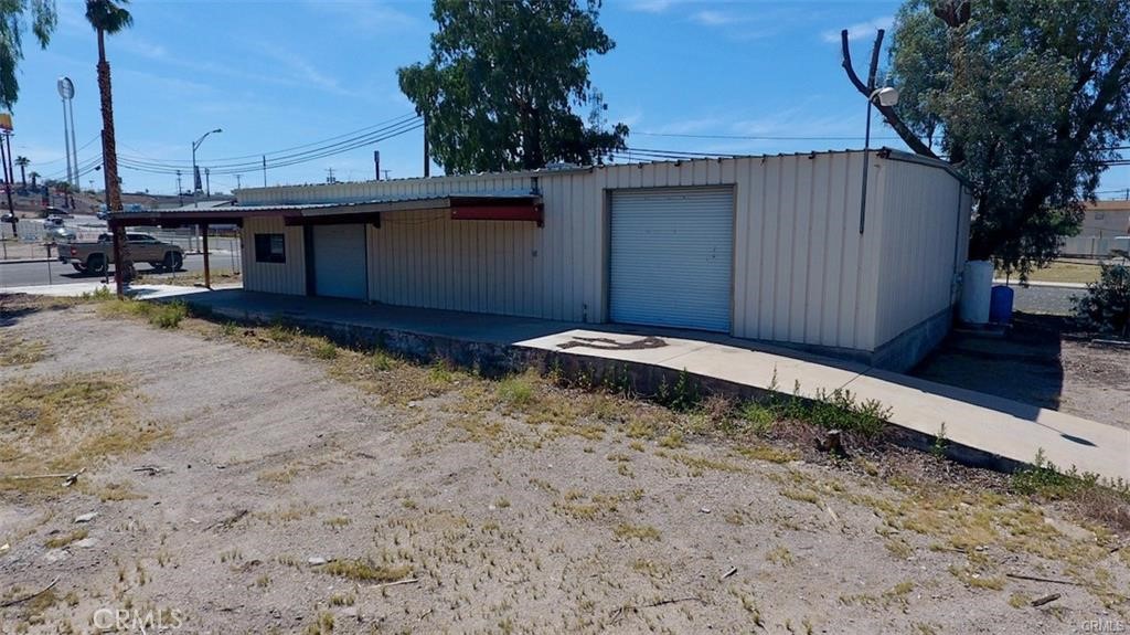 1150 W Broadway Street Property Photo 6