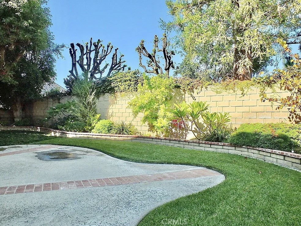 3861 Fenley Drive Property Photo 26