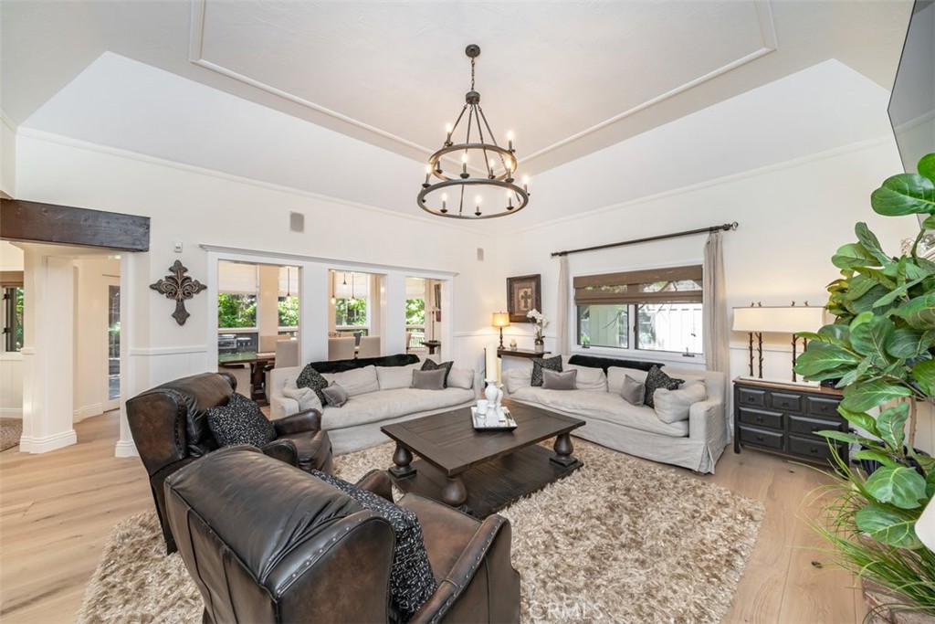 27598 Meadow Bay Drive Property Photo 9