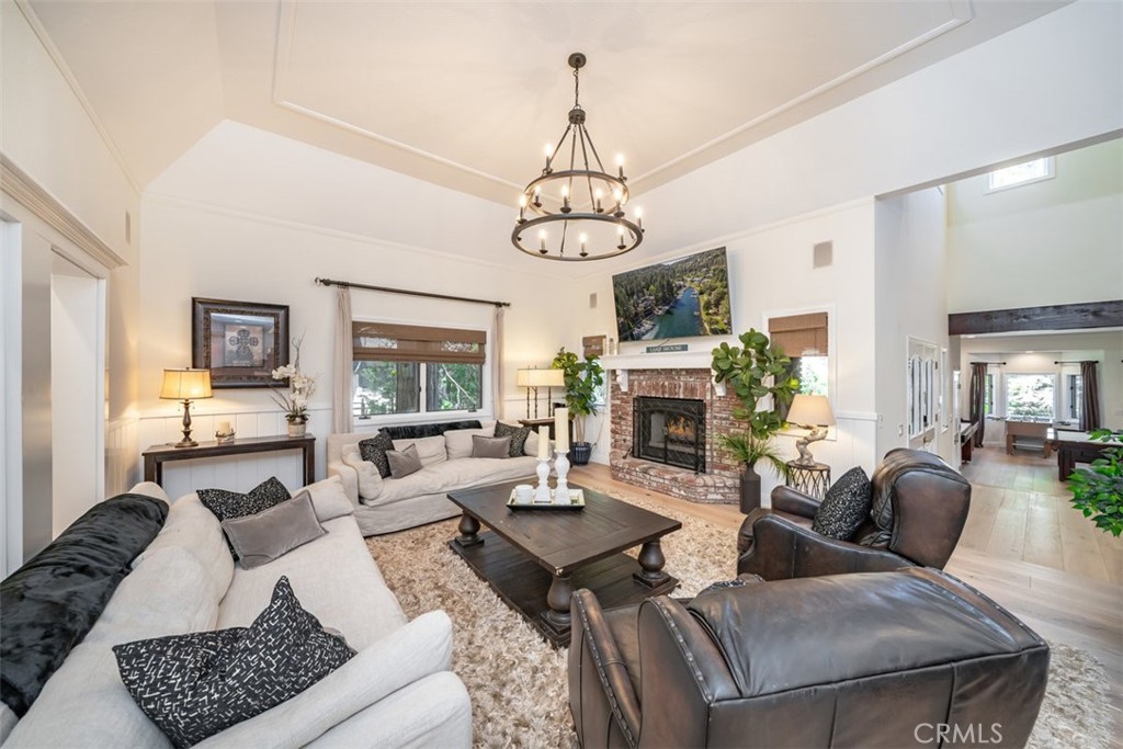 27598 Meadow Bay Drive Property Photo 10