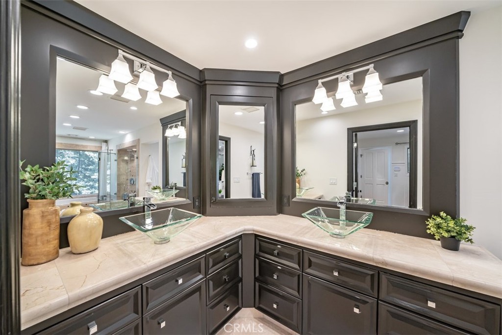27598 Meadow Bay Drive Property Photo 31