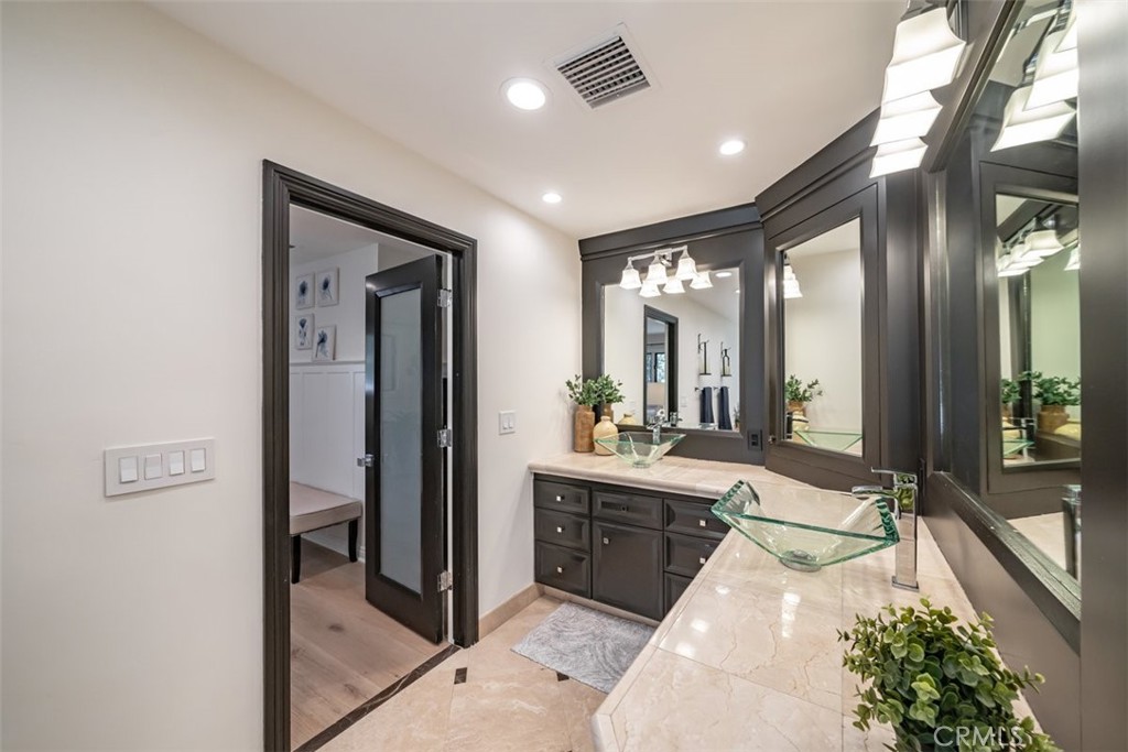 27598 Meadow Bay Drive Property Photo 32