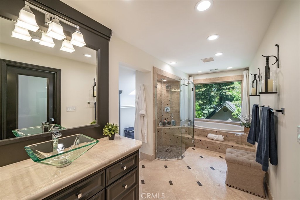 27598 Meadow Bay Drive Property Photo 33