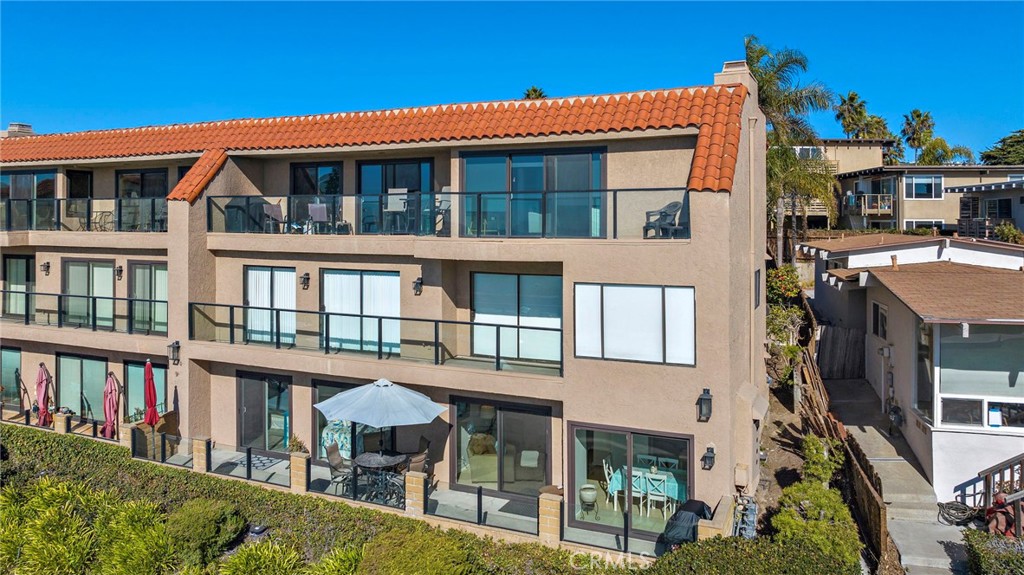 250 Avenida Lobeiro D Property Photo 5
