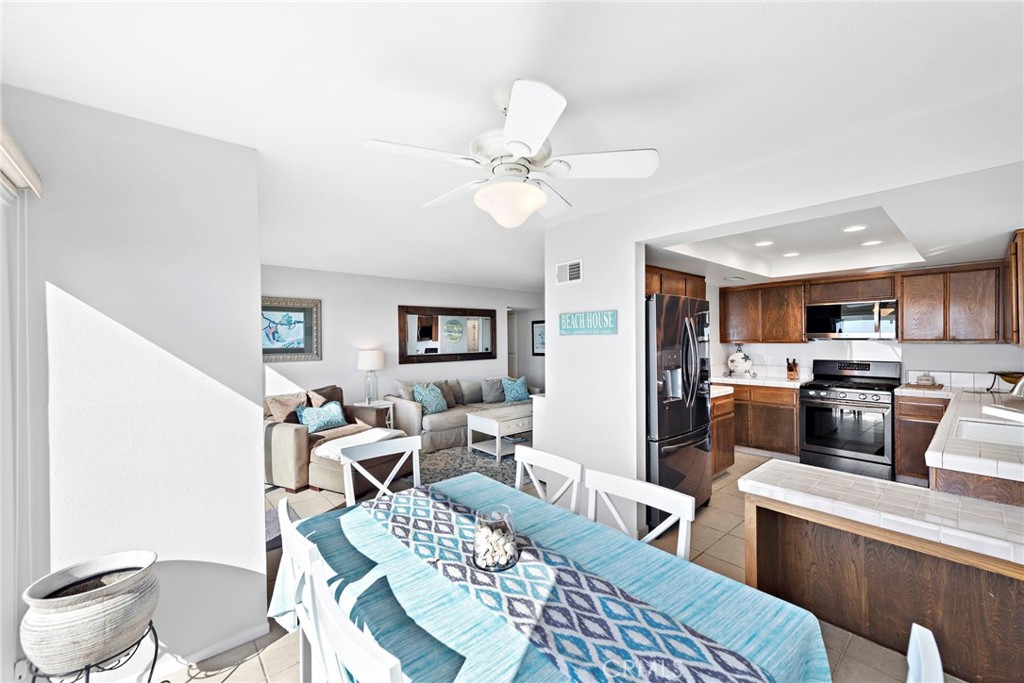 250 Avenida Lobeiro D Property Photo 11
