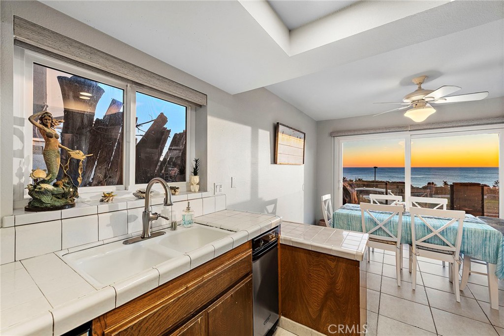 250 Avenida Lobeiro D Property Photo 13
