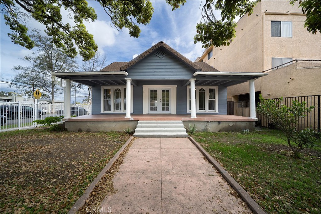 201 S Orange Avenue Property Photo 2