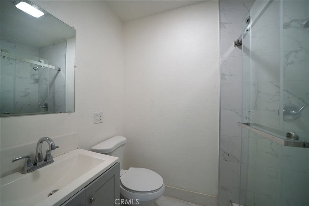 201 S Orange Avenue Property Photo 18
