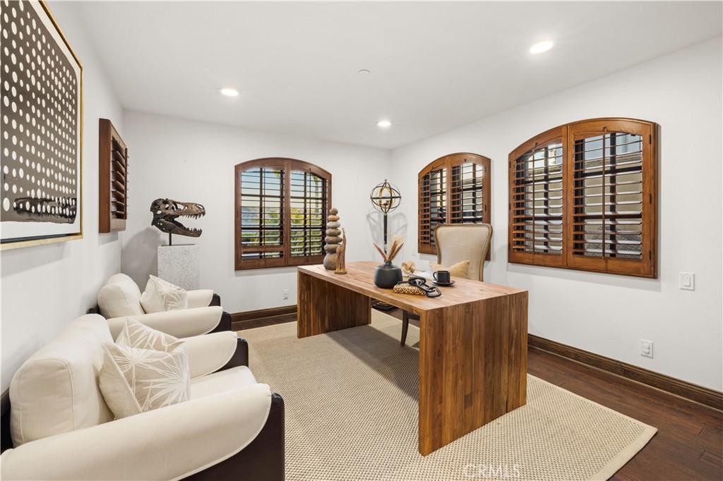 445 Isabella Ter Property Photo 23