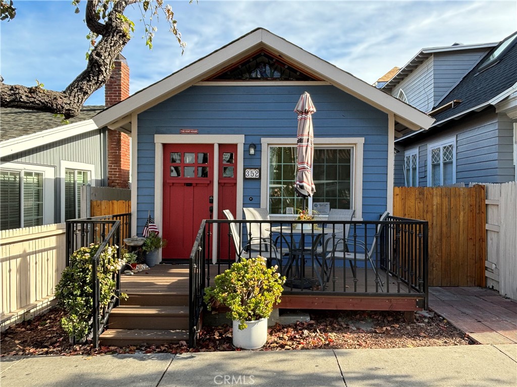 352 Sumner Avenue Property Photo