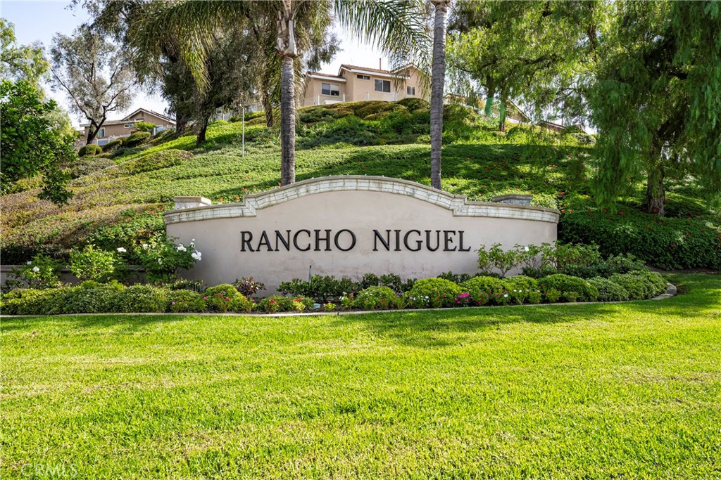 24841 Vista Magnifica Property Photo 30