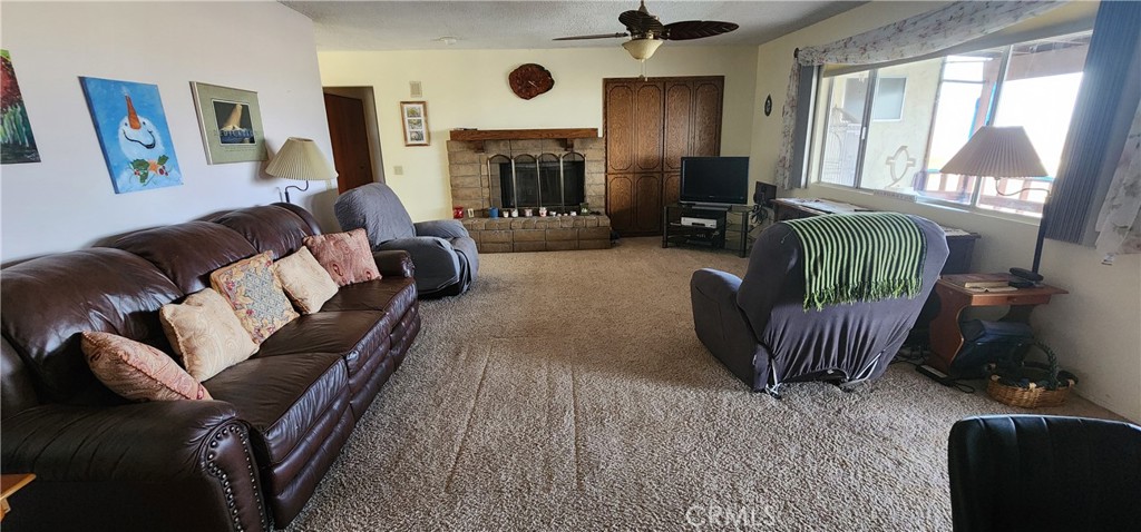 12491 Toby Lane Property Photo 7