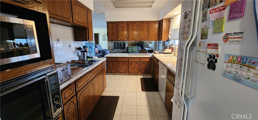 12491 Toby Lane Property Photo 10