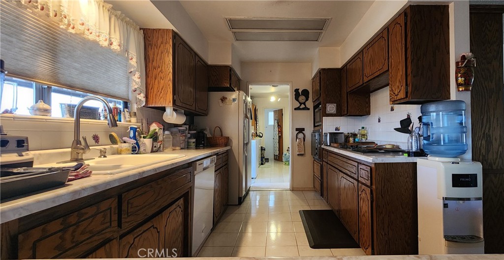 12491 Toby Lane Property Photo 11
