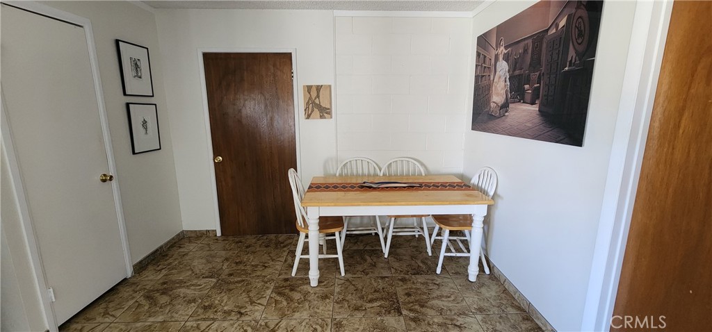 12491 Toby Lane Property Photo 24