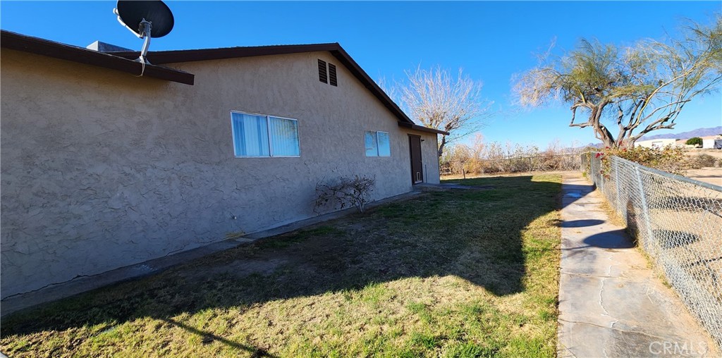 12491 Toby Lane Property Photo 32