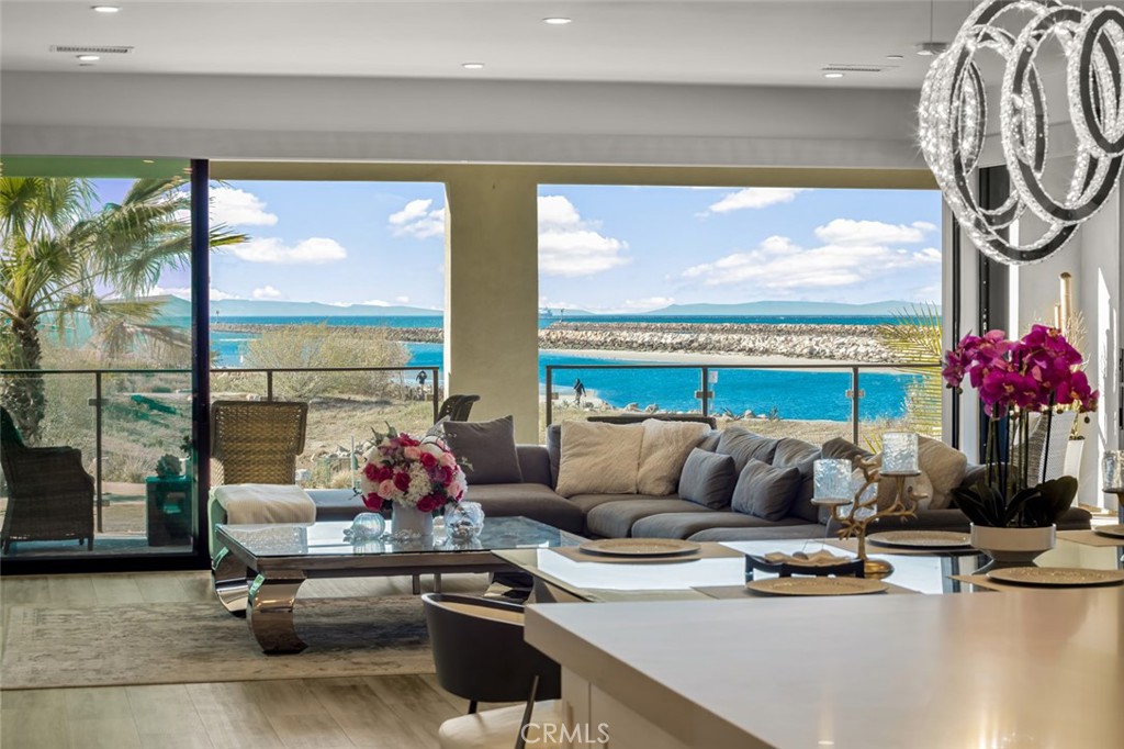 10 Ocean Place Property Photo 1