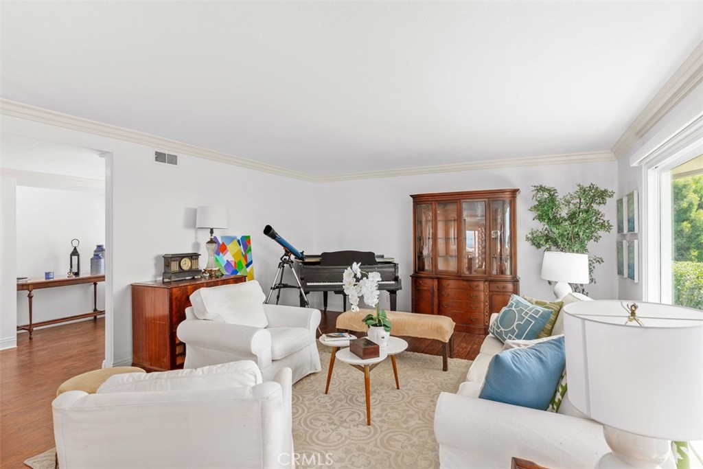 32611 Mediterranean Drive Property Photo 6