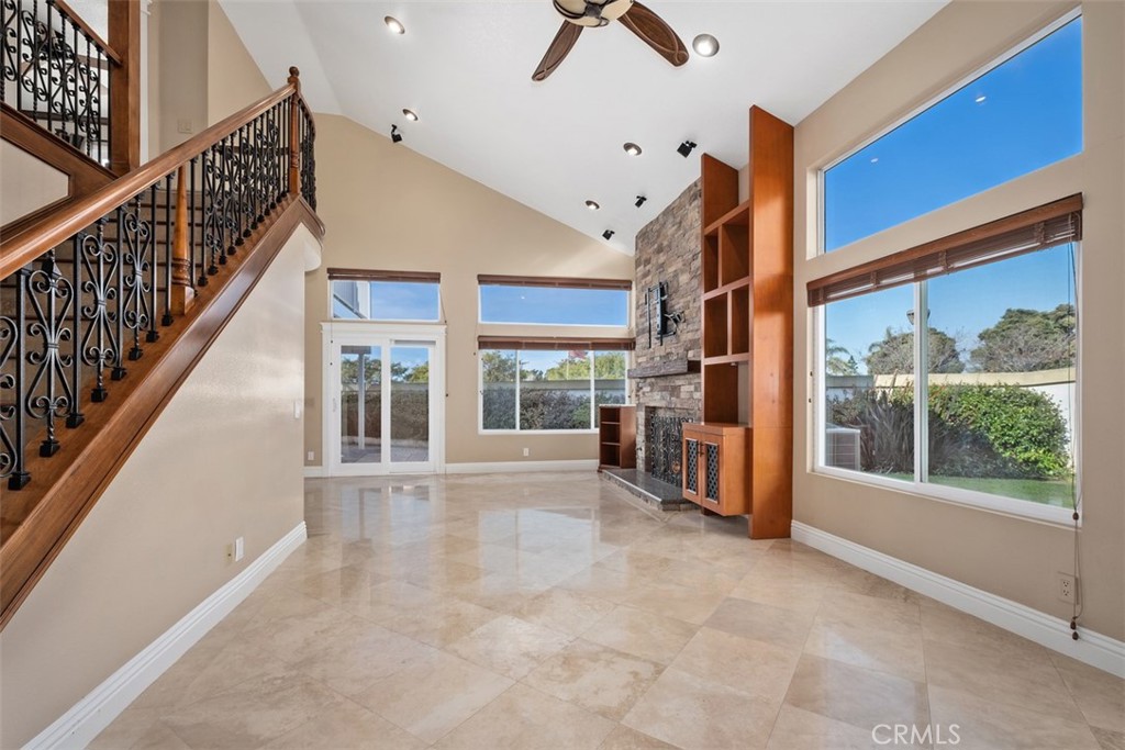 33551 Sandcastle Court Property Photo 6