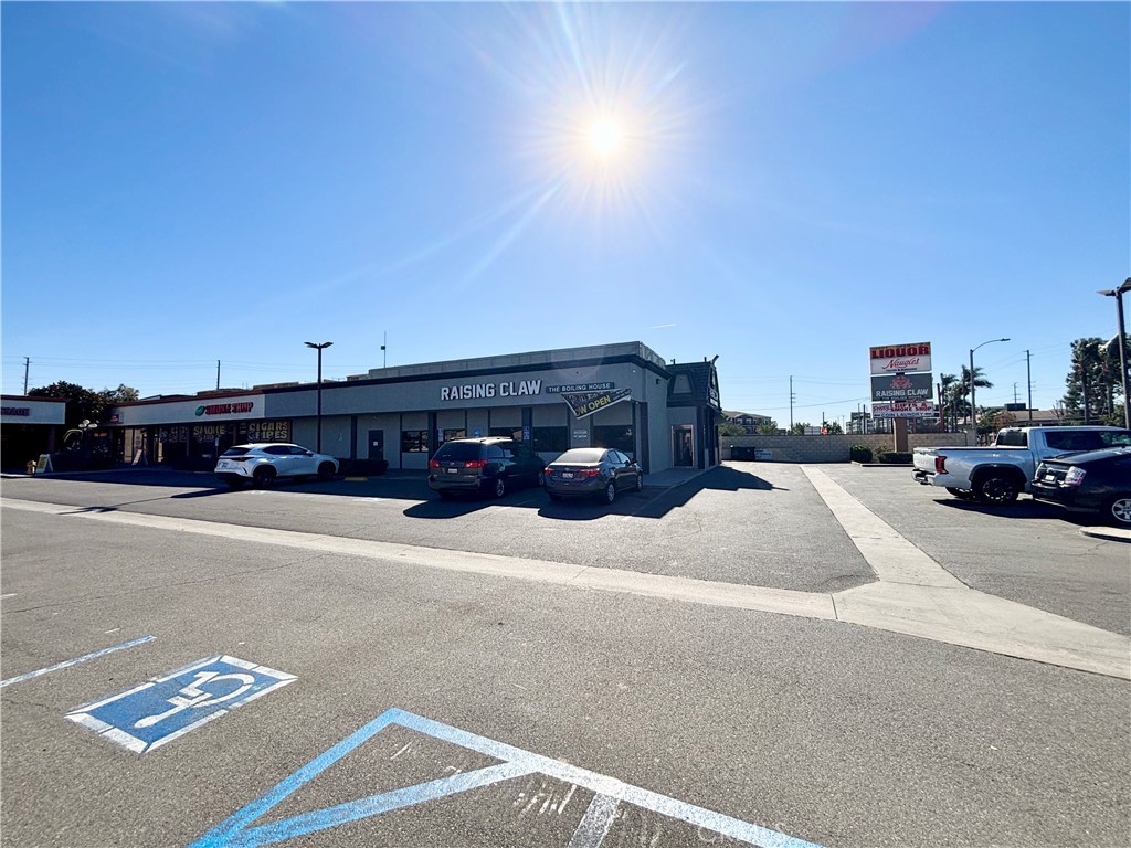 12140 Beach Blvd Property Photo 18