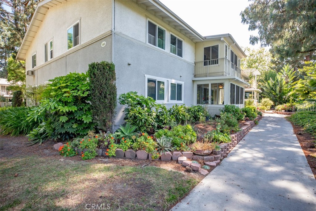 465 Avenida Sevilla C Property Photo 3
