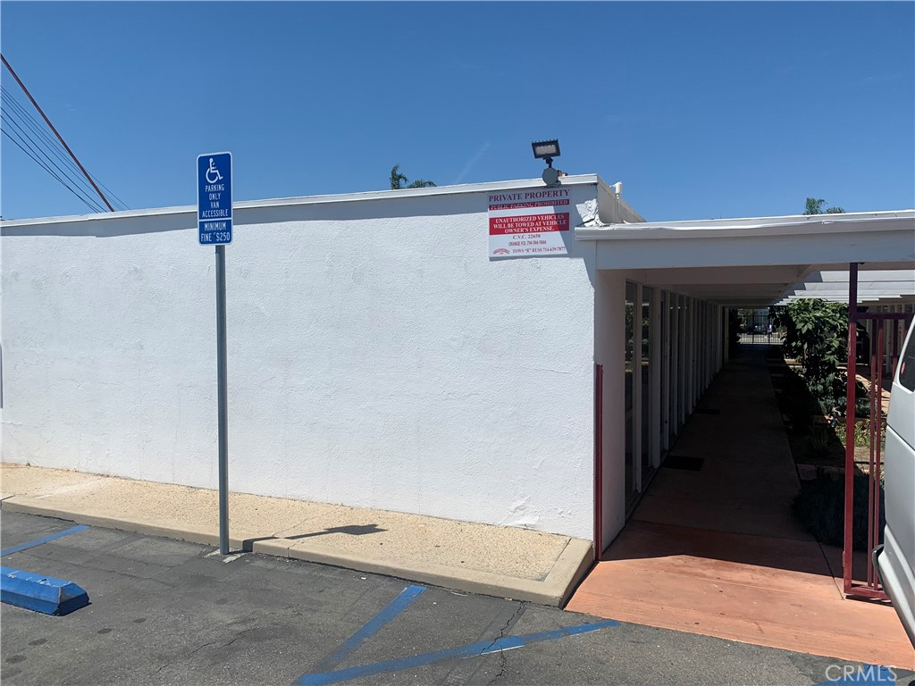 1818 W Chapman Avenue F Property Photo 17