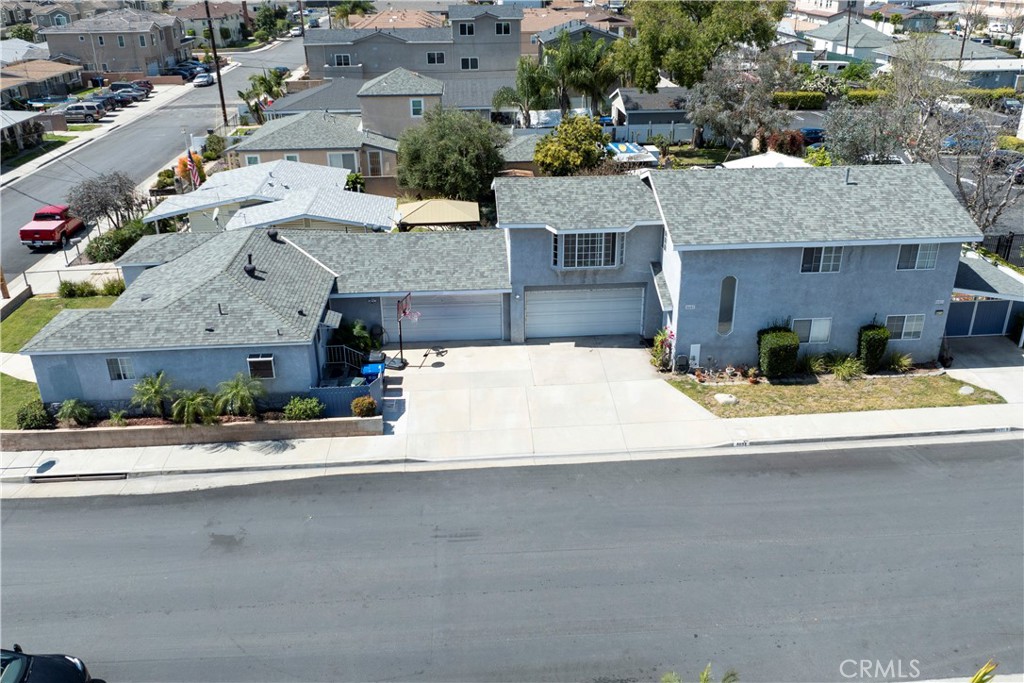 4891 Grace Avenue Property Photo 3