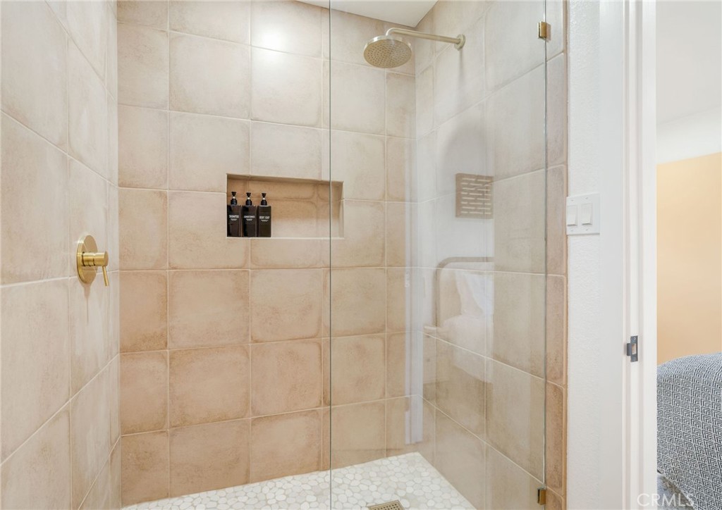 62046 Mountain View Circle Property Photo 25