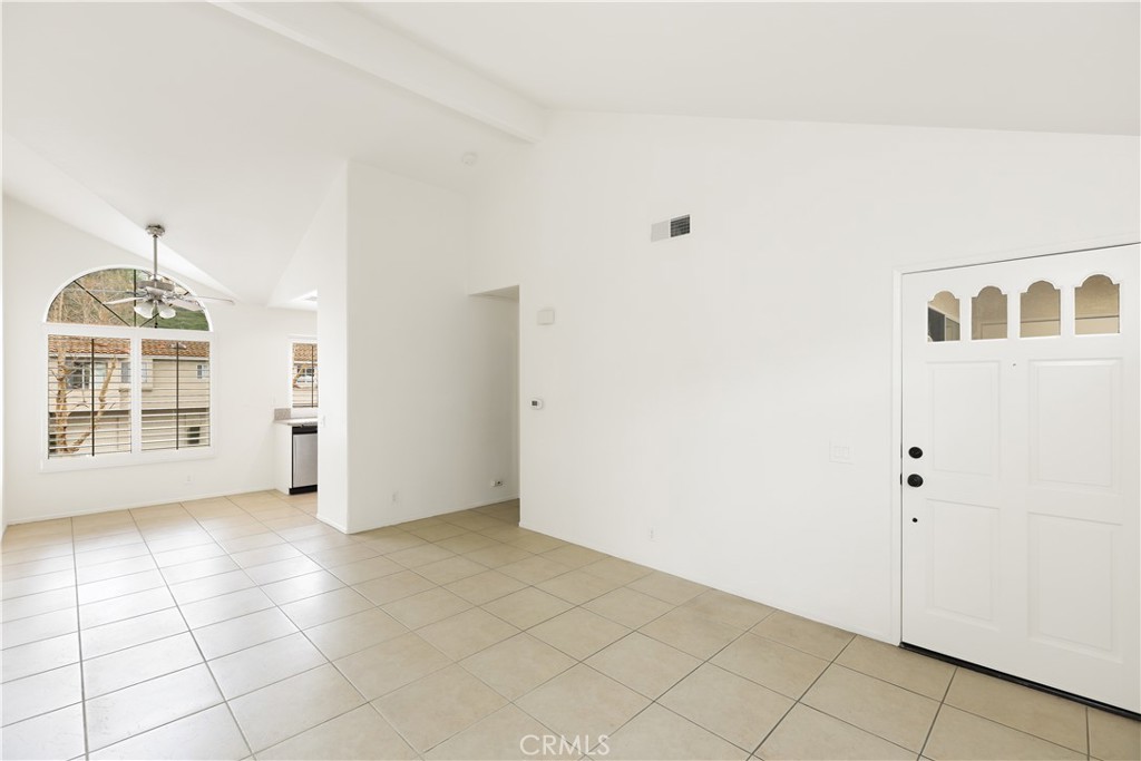 119 Sandpiper Lane Property Photo 5