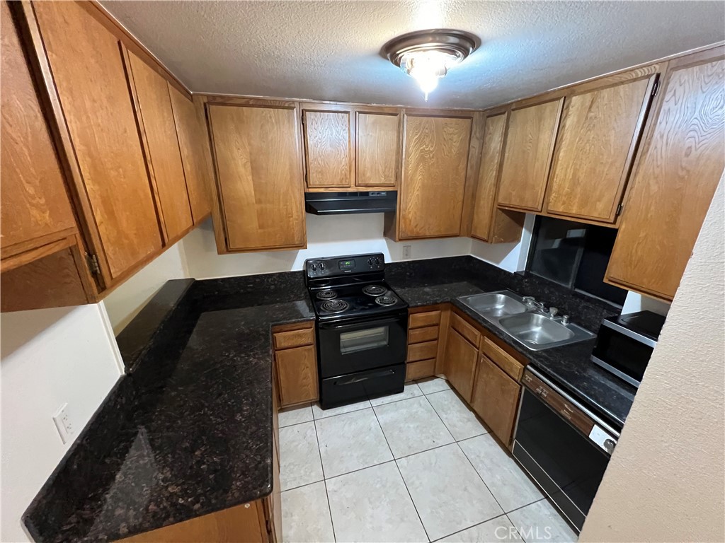 7940 University Avenue 34 Property Photo 6