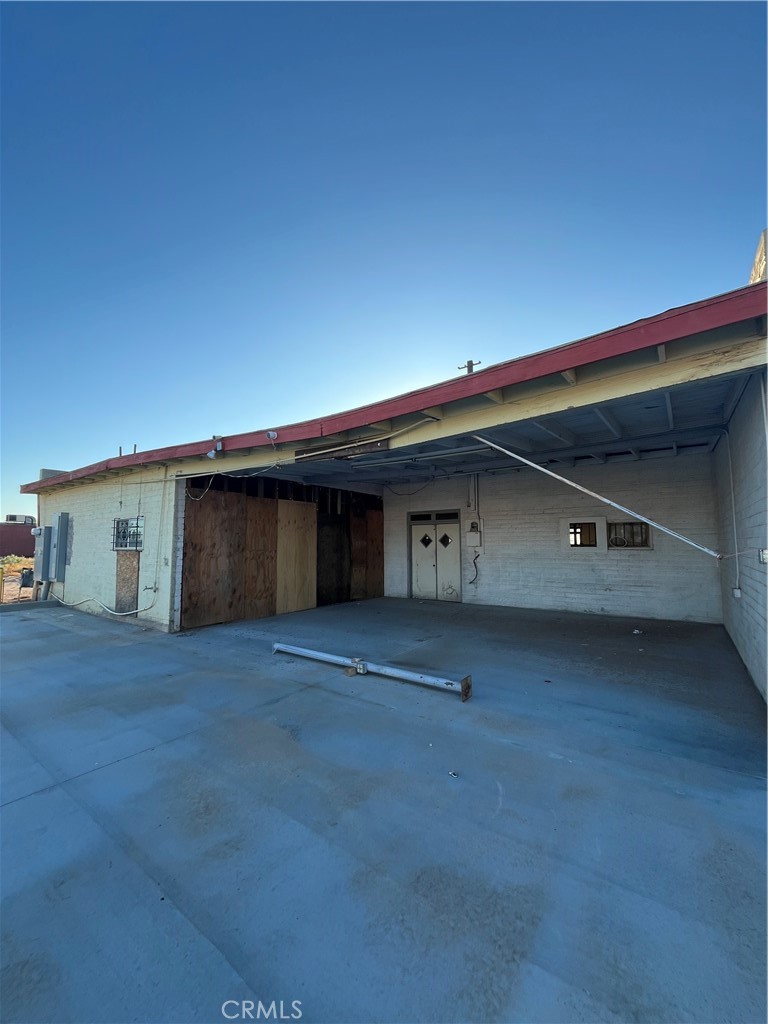 252 N Main Street Property Photo 10