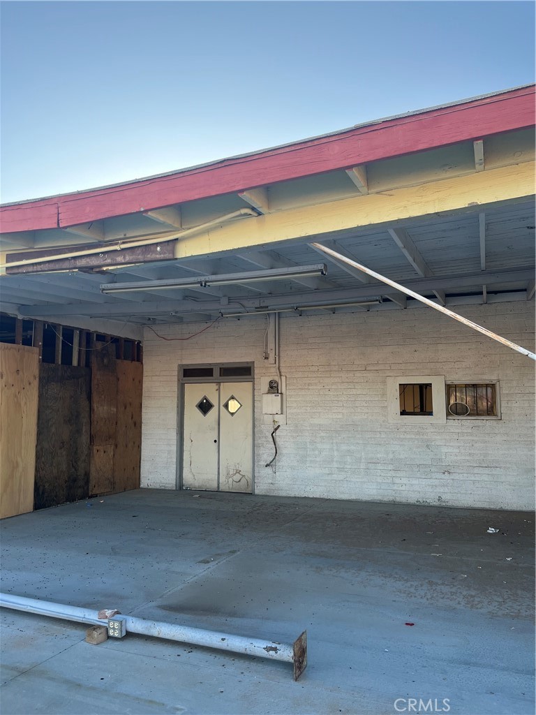 252 N Main Street Property Photo 11