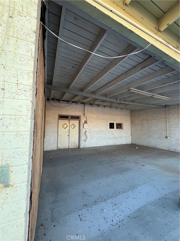 252 N Main Street Property Photo 15