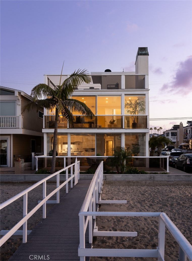1201 N Bay Front Property Photo 1