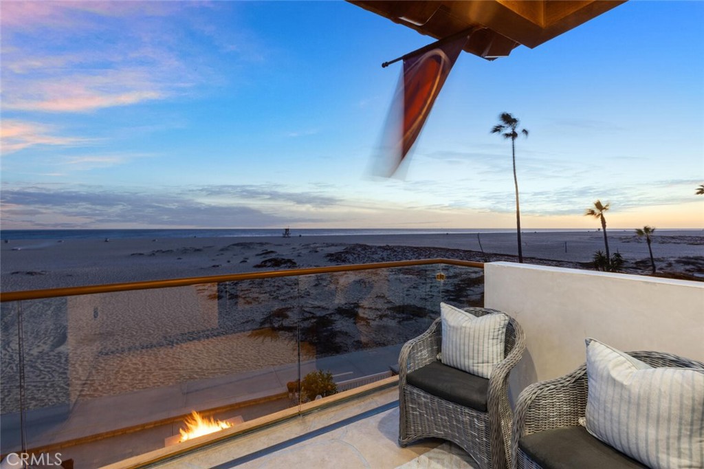 310 E Oceanfront Property Photo 20