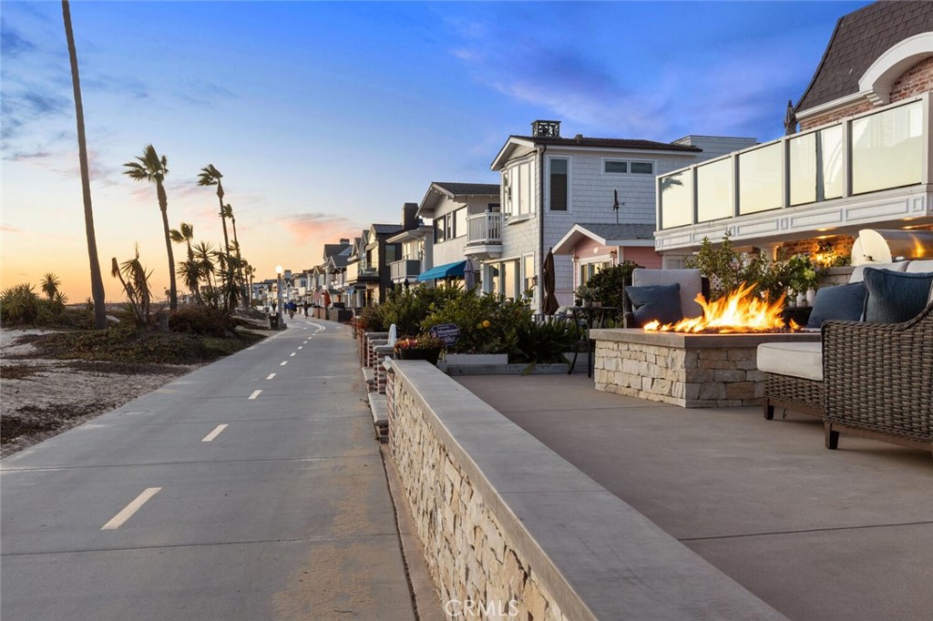 310 E Oceanfront Property Photo 40