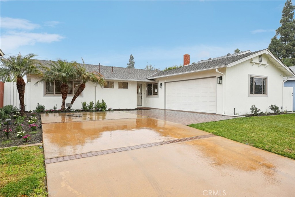 1147 Charleston Street Property Photo 1