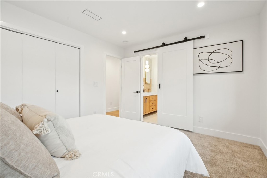 1147 Charleston Street Property Photo 21
