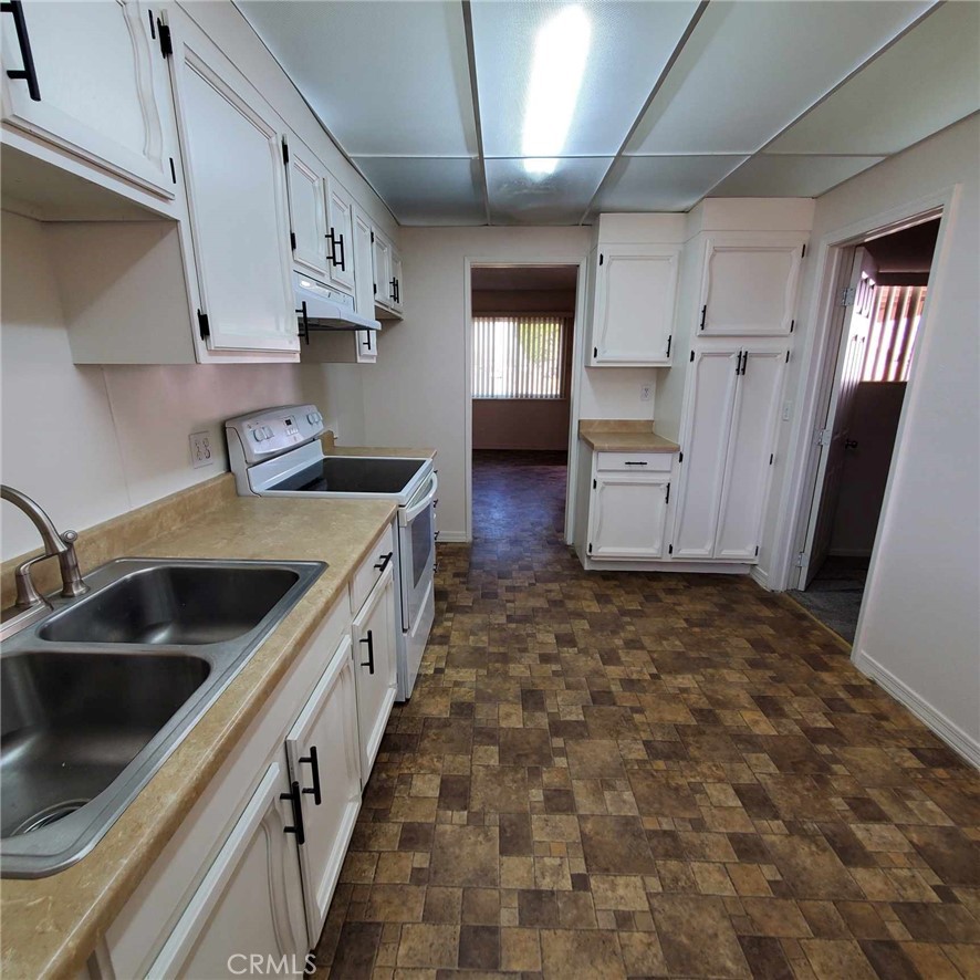 974 E Barnard Street Property Photo 14