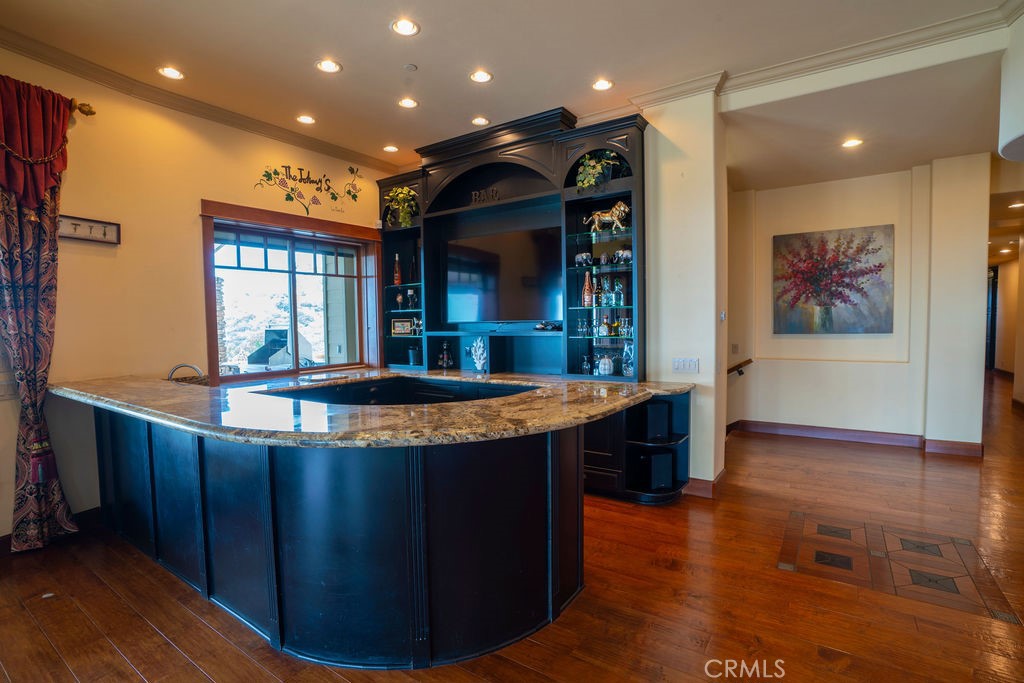 2284 Sunshine Mountain Road Property Photo 10