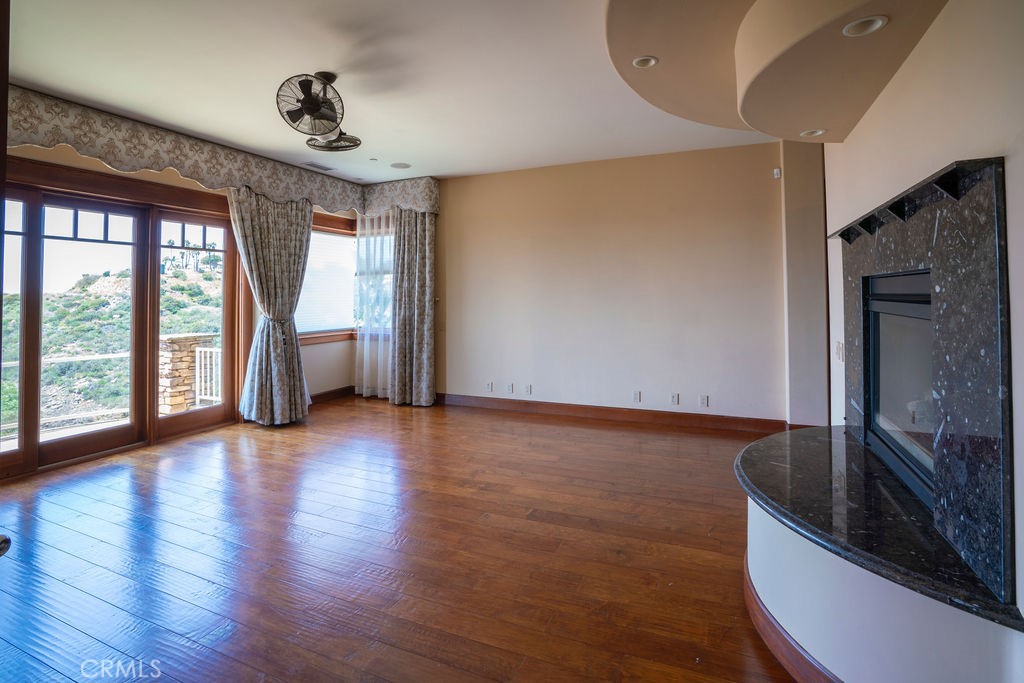 2284 Sunshine Mountain Road Property Photo 16