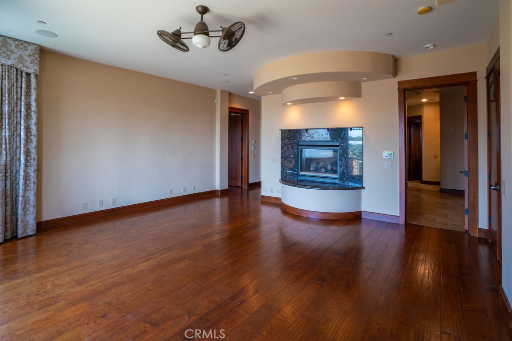 2284 Sunshine Mountain Road Property Photo 17