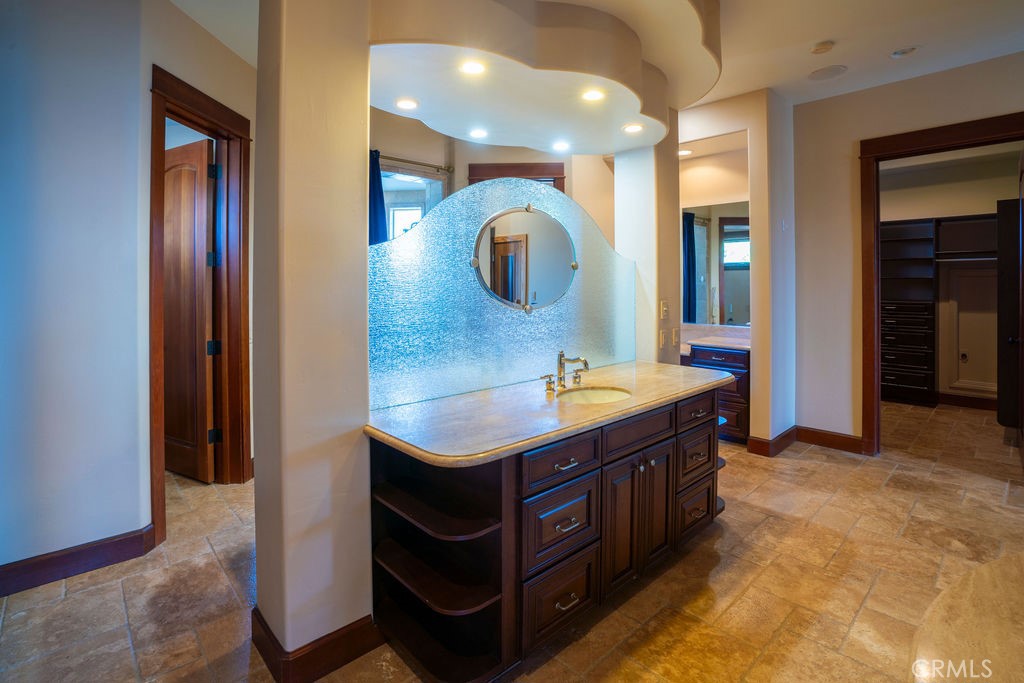 2284 Sunshine Mountain Road Property Photo 19